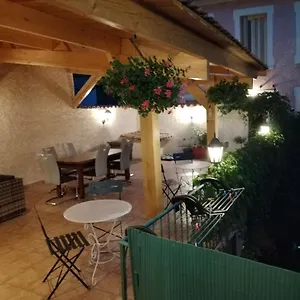 Rose Des Alpes 2*, Serres (Hautes-Alpes) Frankrijk