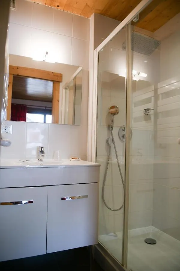Le Dahu Hotel Chamonix 2*,